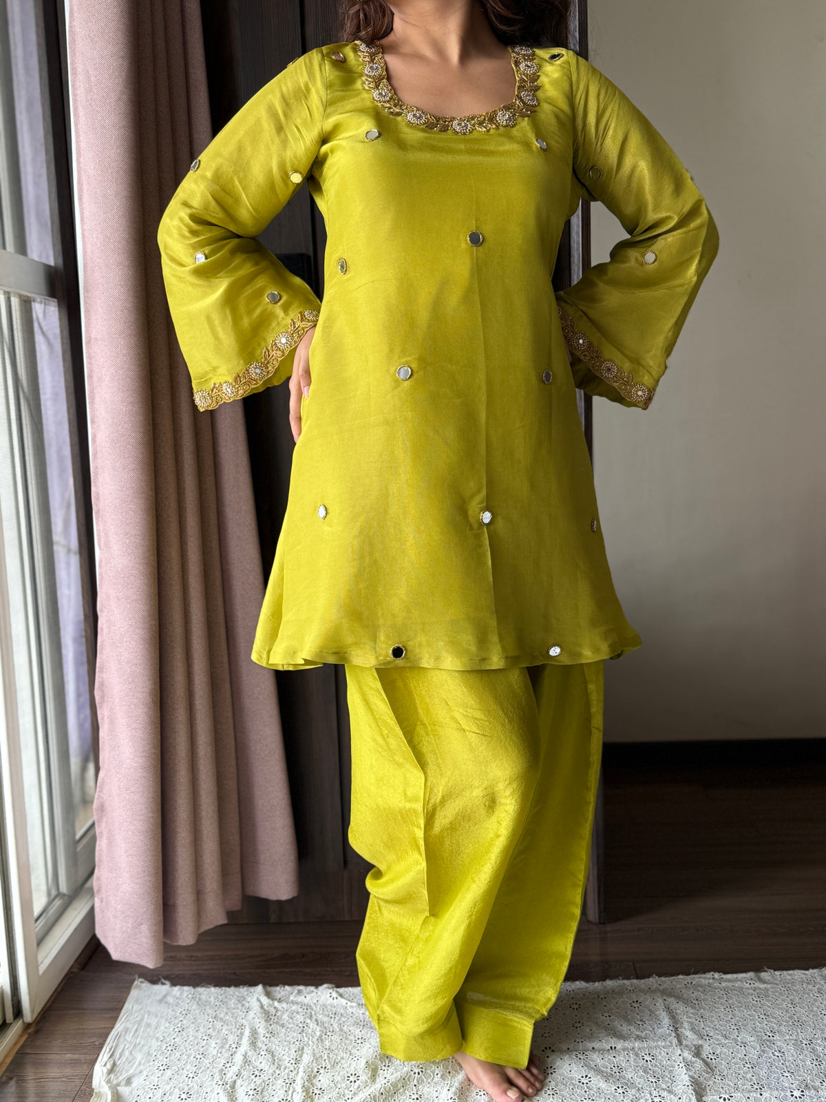 Zuri Salwaar-Kameez