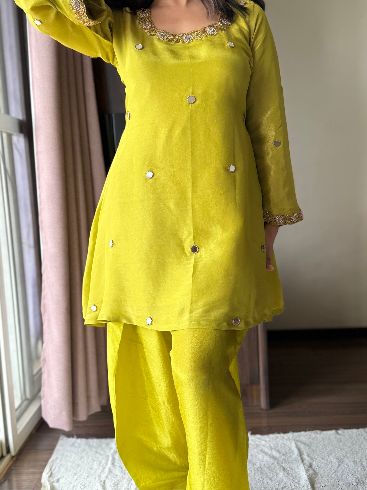 Zuri Salwaar-Kameez