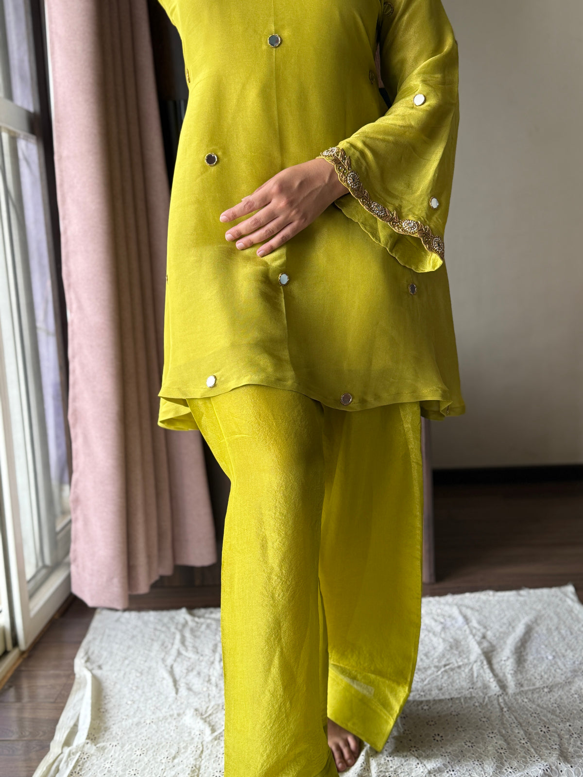 Zuri Salwaar-Kameez