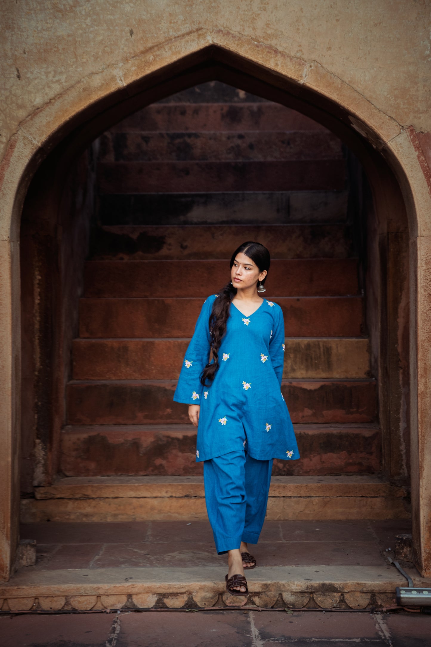 Bahaaraa Salwaar-Kameez